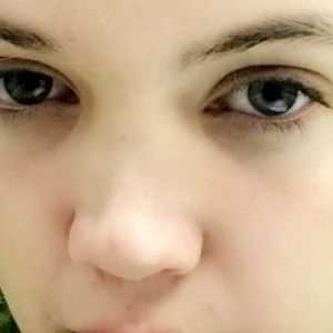 Meet your Posher, Lydia